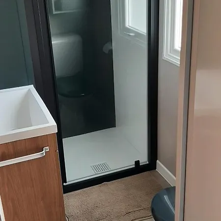 Holiday home Mobil Neuf 6 Personnes La Tremblade